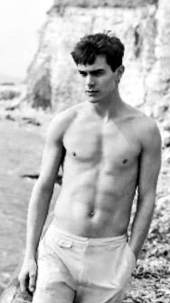 if you are not already prepared for your holiday then <a href="/Sunspel/">Sunspel</a> have you covered with a pair of their shorts