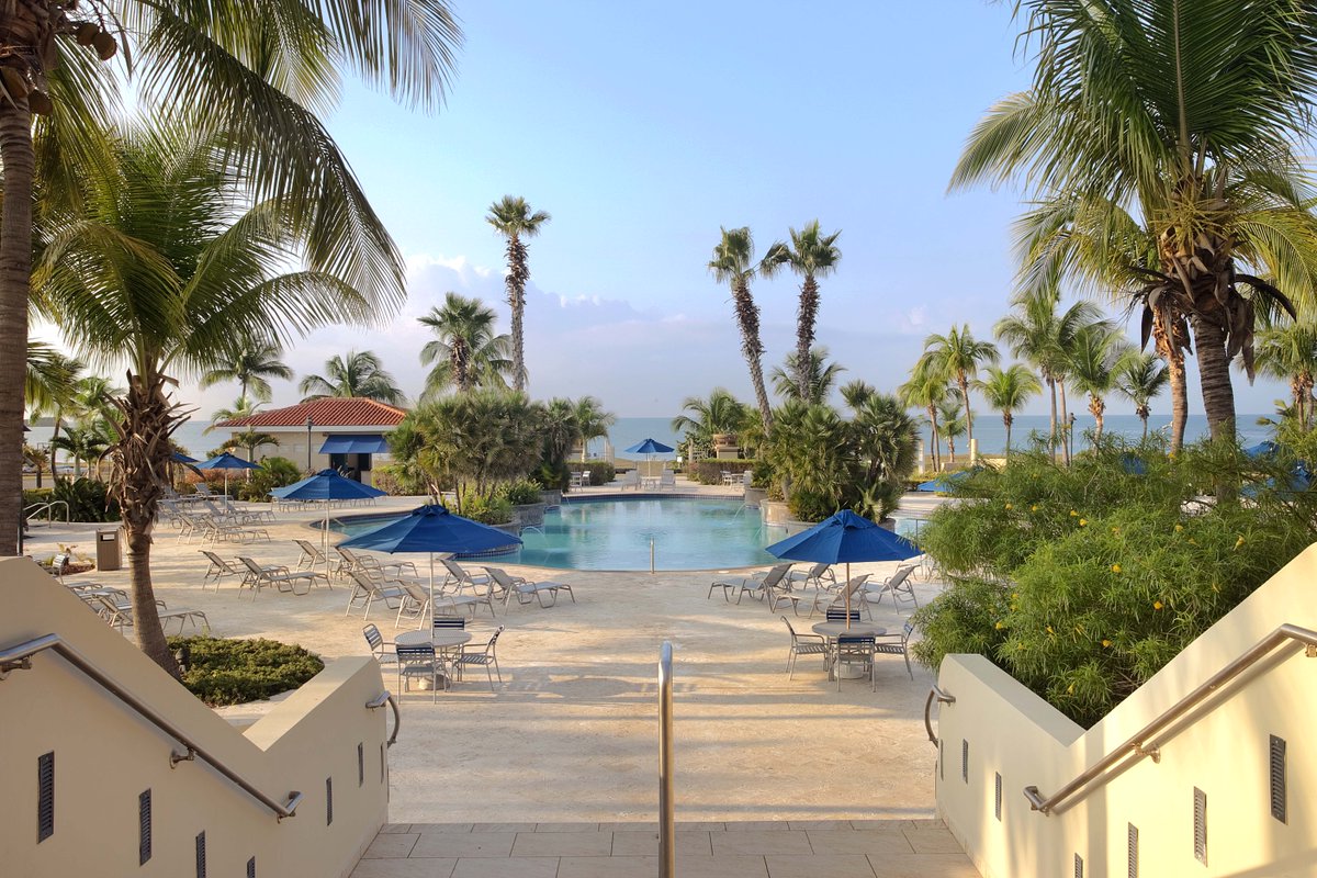 #RT if you wouldn't mind following this pathway down to #paradise. 
Cc: @HiltonPonce bit.ly/1F6AuLF