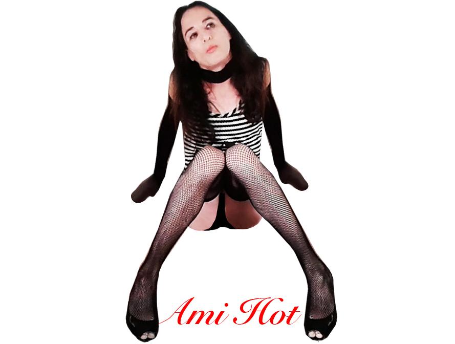AmiHotOfficial's tweet photo. I just woke up, drinking some #coffee  I am a #Hollywood #Director working on my new #transgender comedy! http://t.co/7YHalIGoP1