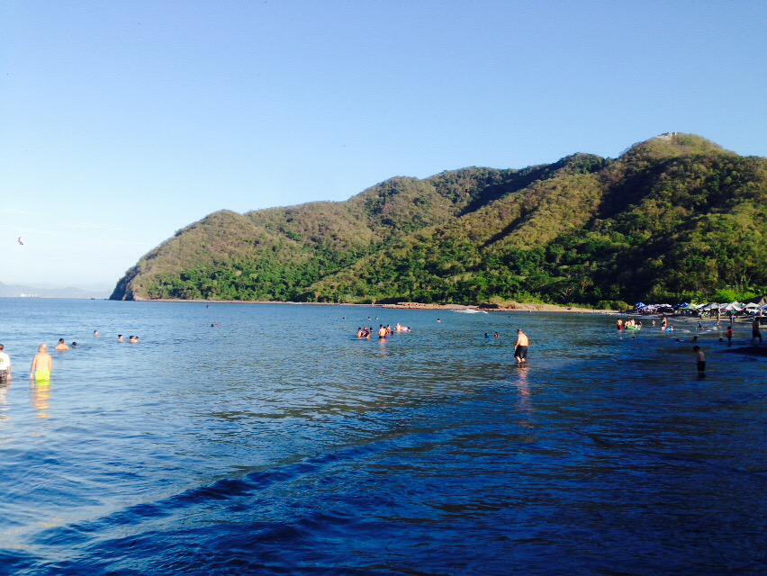 soyelprofealex's tweet photo. #EstoEsColima #Manzanillo #SinFiltros #Playa #Yesterday http://t.co/RsT6RlZGAw