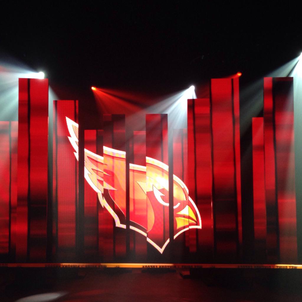 SNFonNBC's tweet photo. Part of this season's new open will be for the birds #SNF @AZCardinals http://t.co/6HhWRZniE4