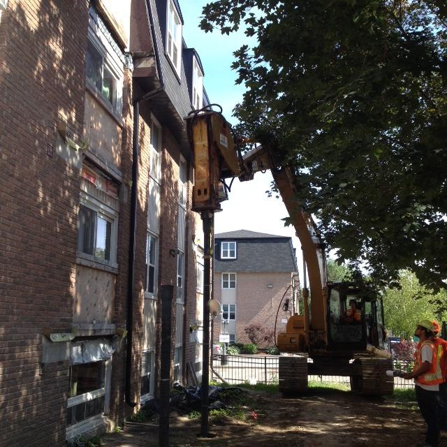 EdisonEngineers's tweet photo. Ever wonder how to install a DIP? Replacing wood balconies. #drilledironpile #softfill @EdisonEngineers http://t.co/0ZObJhdBrA