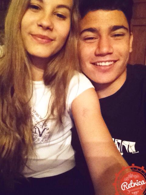 luna_gonzalez00's tweet photo. Feliz año bichillo😏🐜💏💘 @ivanvillaverde7 http://t.co/8XPqW9ZCpc
