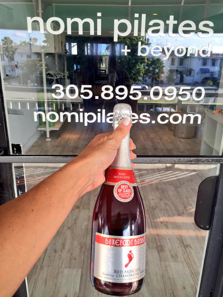 dt007's tweet photo. BEST part of my Monday: #classnglass w/@BOsterwind @nomipilates
π― πͺπ» π·π http://t.co/3YLDCQsAXS