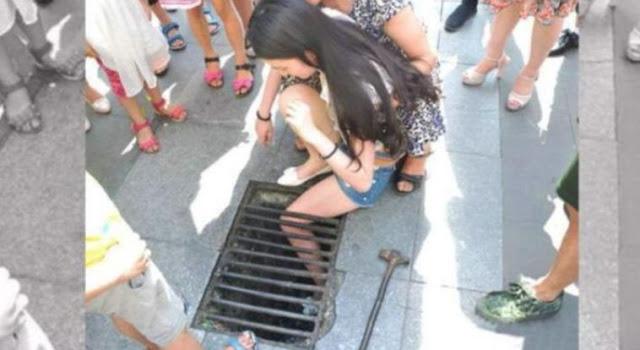 alminutoportal's tweet image. #CHICA CAE A COLADERA POR “#TEXTEAR” MIENTRAS CAMINABA.

alminuto.mx/2015/06/chica-…