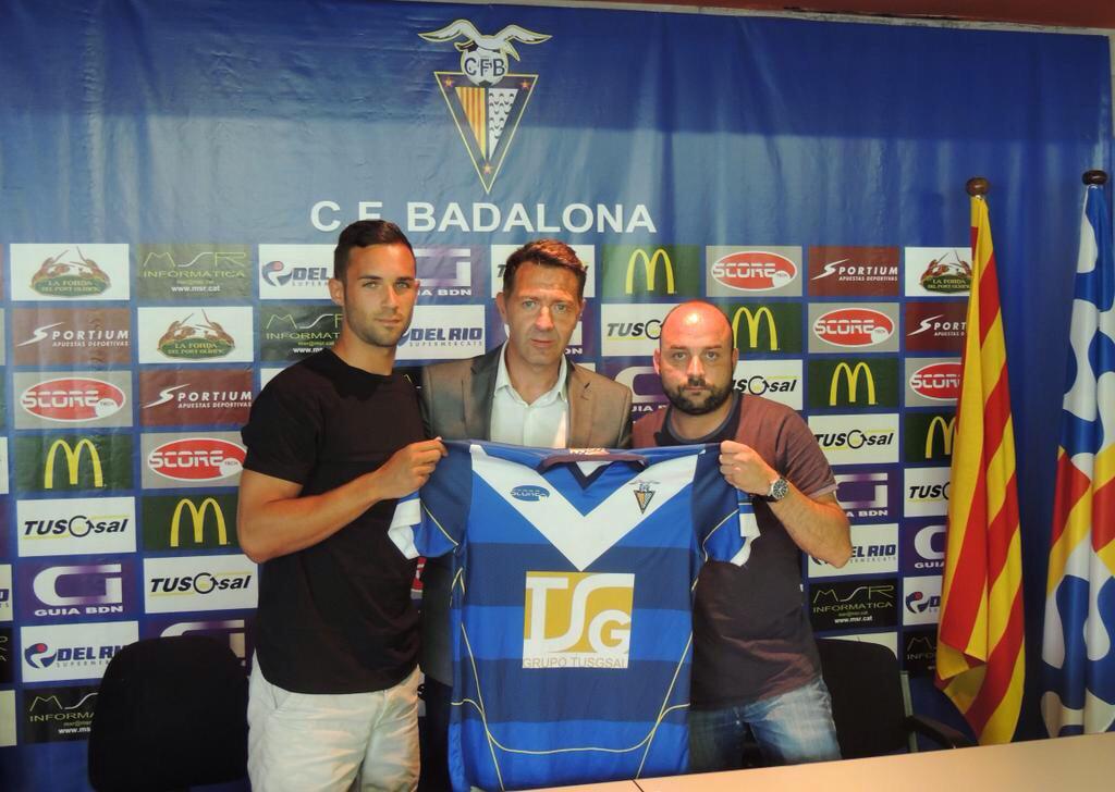 CatalanesPor2a's tweet photo. @jimenez7david Nuevo jugador del @CF_Badalona http://t.co/dBBFr3YbR1
