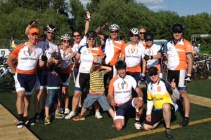 Congratulations to the Sani Marc Team who has participated in the 135-km The Loop course! owl.li/ODNLG