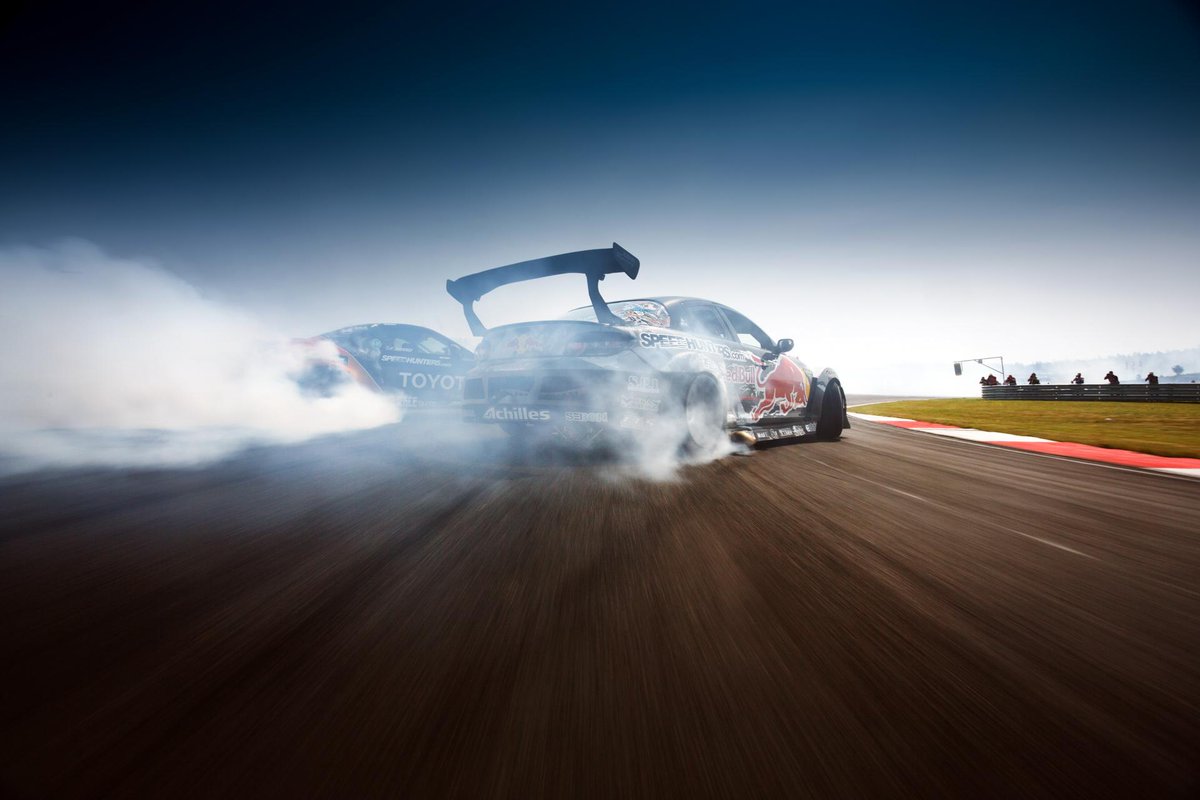 Meet the mind behind the amazing car photos helping inspire the <a href="/NeedforSpeed/">Need for Speed</a> team: bit.ly/1IagM6U #NFS