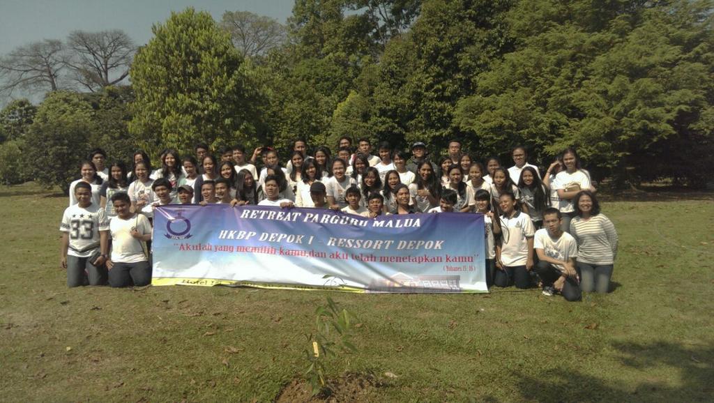 Retreat bareng angkatan sidi 2014-2015 😍😘
Hotel Izi, Kebun Raya Bogor !!!