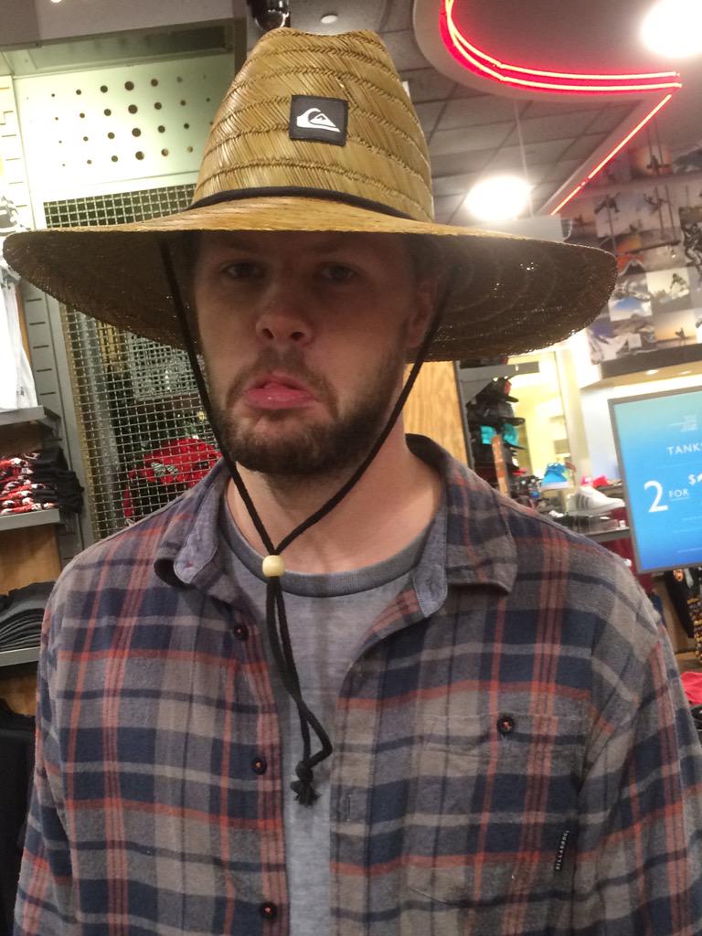 WhereIsJayMcG's tweet image. #WhereIsJay #MallFun #ThisIsTheFaceThatHappensWhenISayNoYouCannotBuyThatHat #IThinkHeIsGonnaGoBuyItWhenIAmNotThere