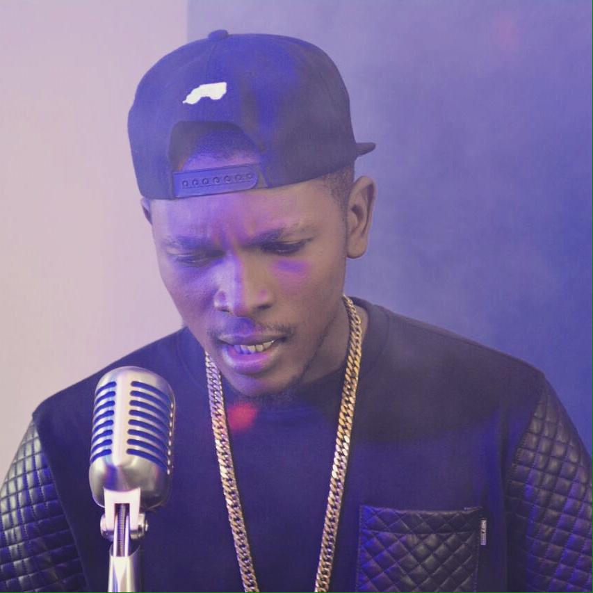 URBAN237FACTS's tweet photo. @AmbeOfficial start his carreer as a rapper name's "DENZIL" . http://t.co/JB9D3FkMlR