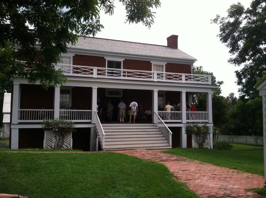 CWI_GC's tweet photo. It's been a long hot day of tours but our attendees haven't given up yet. #nosurrender #cwi2015 http://t.co/B5TRcJOPph