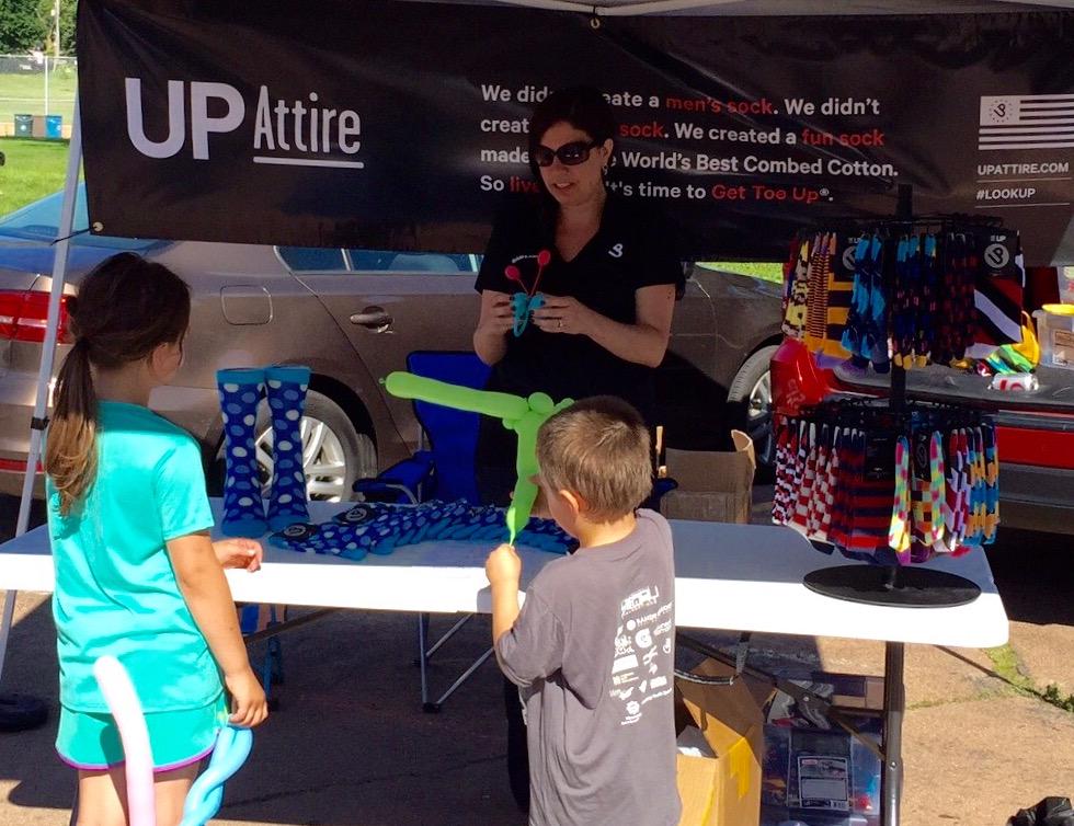 MiRoBotique's tweet photo. We had a blast at The 2015 Gridiron Gallop! Thanks to @chadgreenway52 &amp; the Lead The Way Foundation! http://t.co/a0Xir2wemG