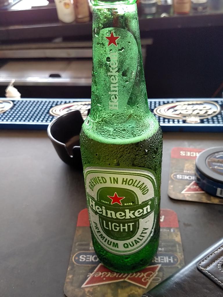 jerseyshore00's tweet image. @viaMelissa RI. close dear cold beer is flowing... #eastcoastrocks