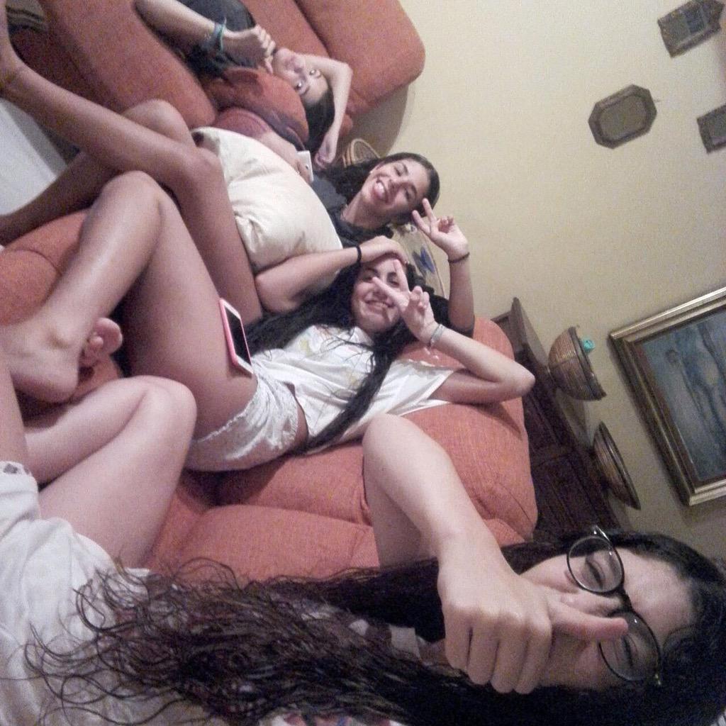 Merchigarcia98's tweet photo. Mis cochinitas y yo hmos pasado un finde 10👏👏👏👏👏👏👏💞 http://t.co/t6YEDGNUbv