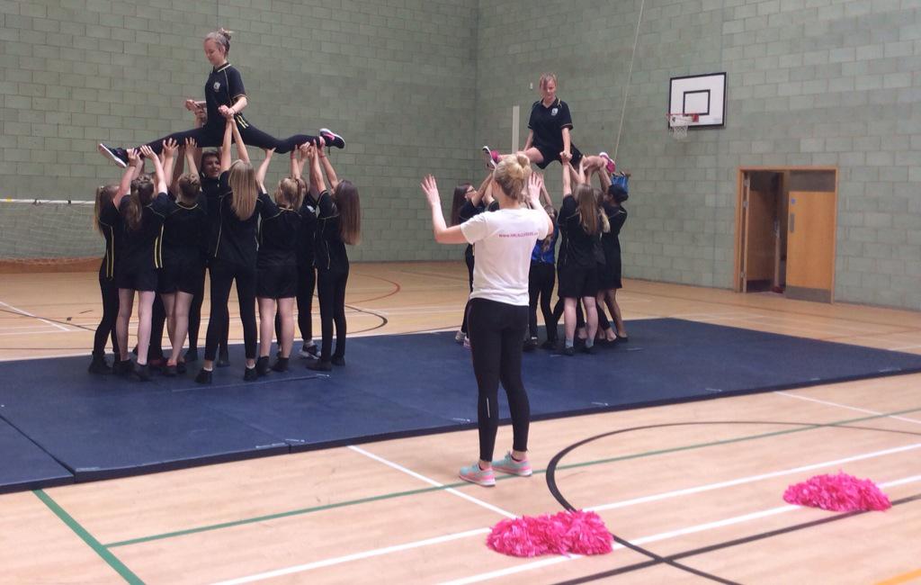 PE_CCA's tweet image. Cheerleading pics!