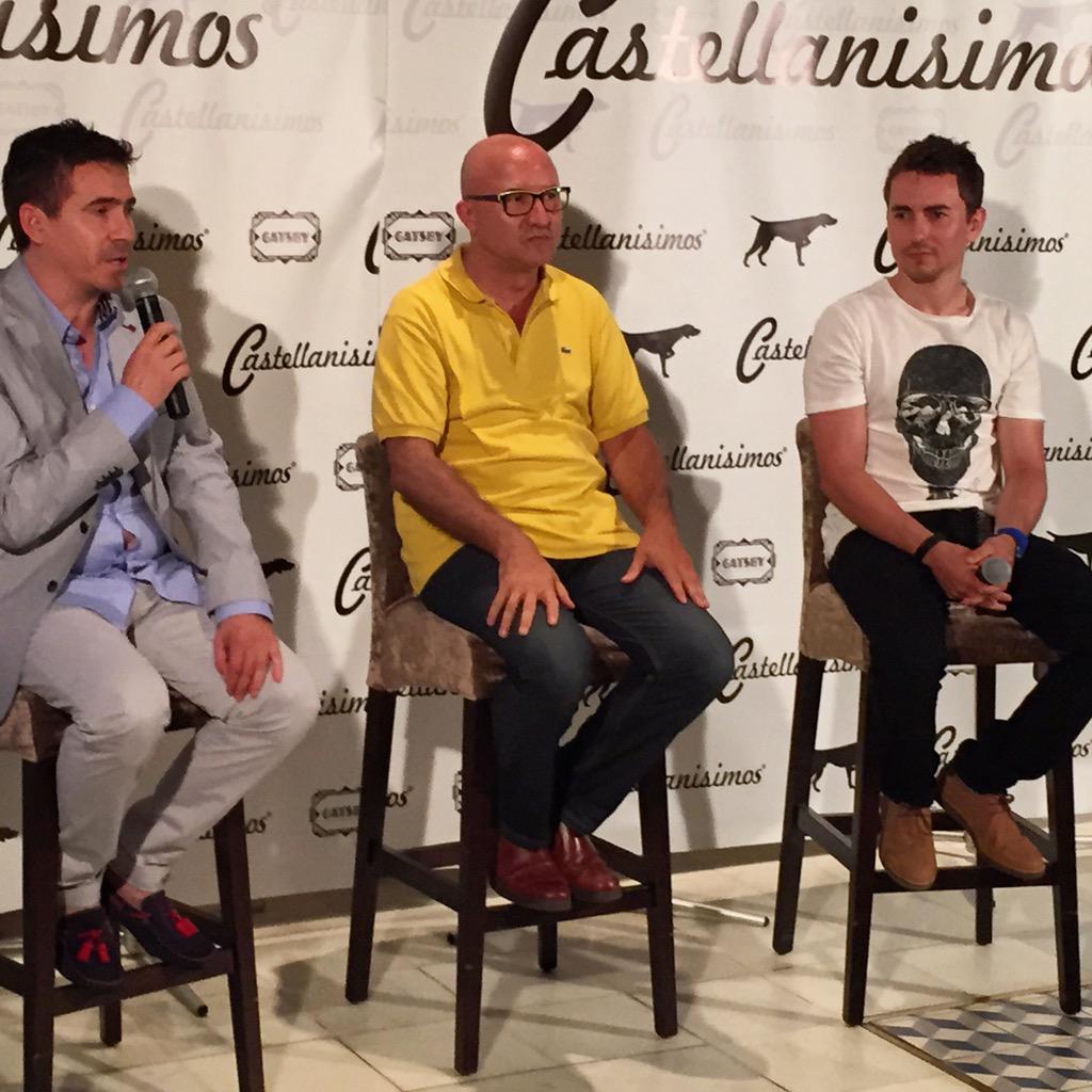 lorenzo99's tweet photo. Hoy hemos hecho la presentación oficial con @Castellanisimos! / The official presentation with #Castellanisimos! http://t.co/LMtq9xKSFF