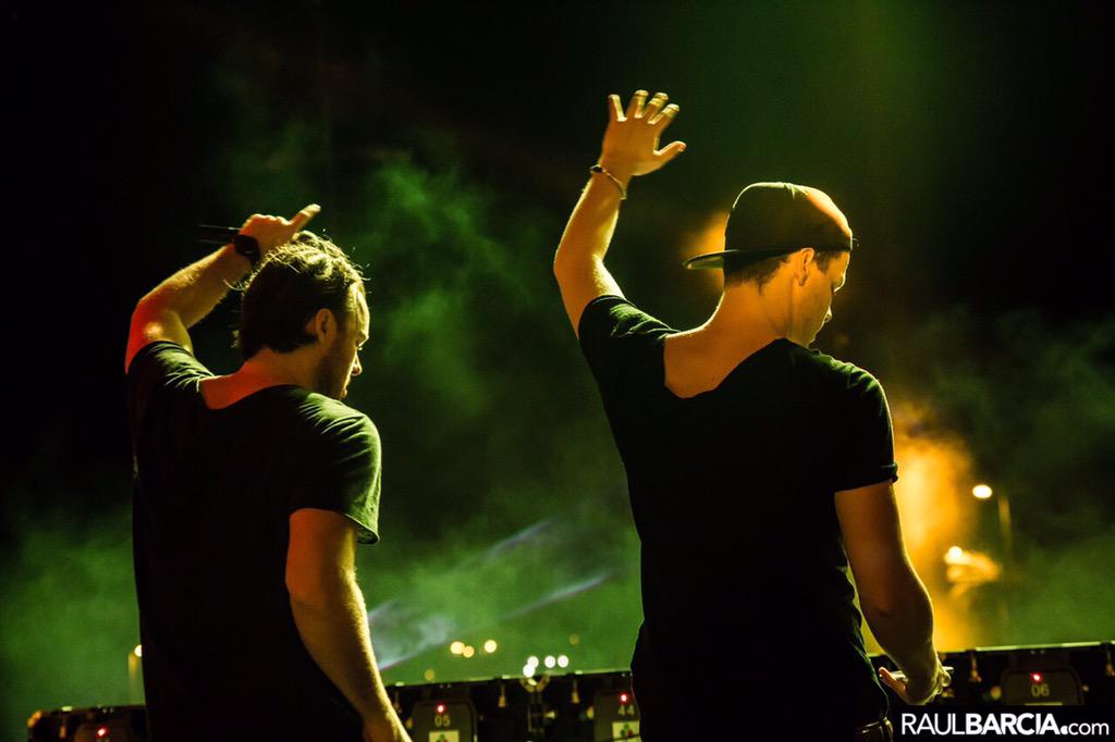 AnimalSoundFest's tweet photo. Algunas de las fotos del Increible set de @DubVisionMusic 🔝🔊 http://t.co/EcgDHFE6kA