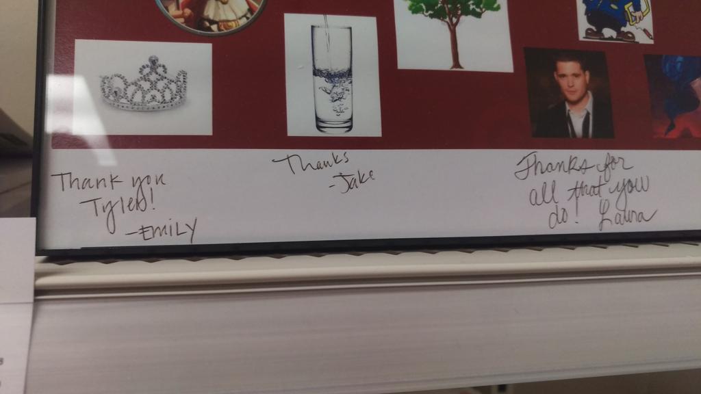 TylerWies's tweet photo. Looking at my desk, couldn't help but think @Jake4Target is a concise communicator. http://t.co/Dv6FlPh3o6