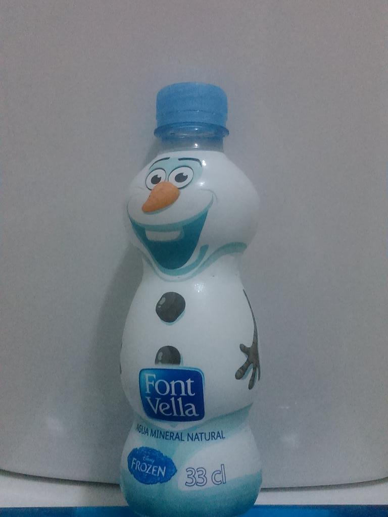 <a href="/Ladystarkbaby/">Sansa Stark</a> Olaf os dice hola ^…^