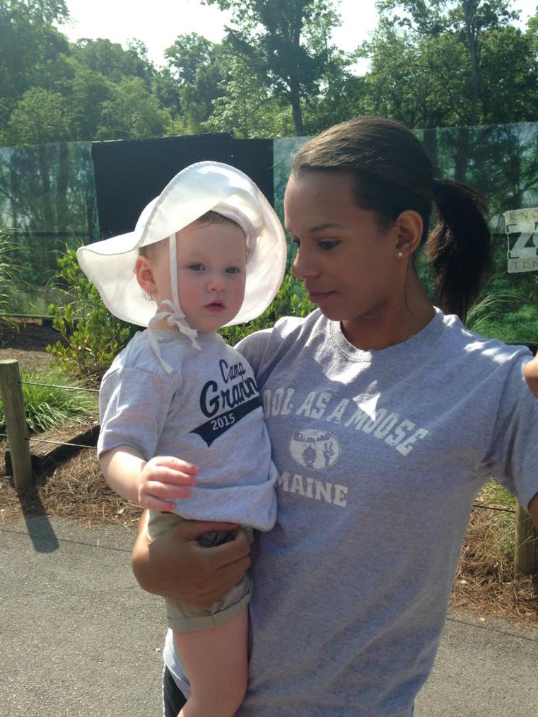 asquaredfool's tweet photo. Camp Granny Field trip to the Zoo!   #campgranny #lexisawesome http://t.co/A3XbqE7ZU2