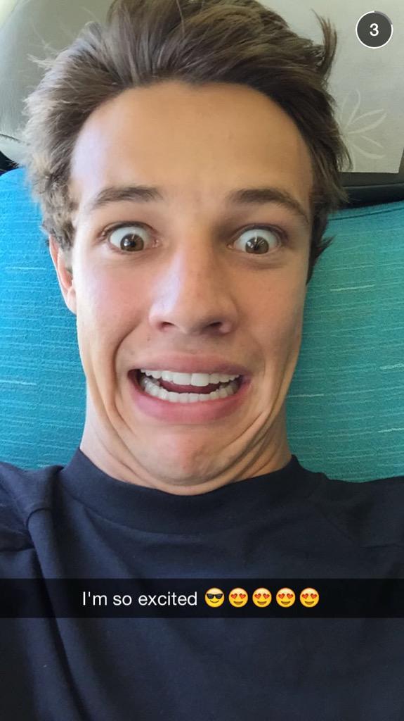 DALLASREPORTS's tweet photo. @camerondallas via Snapchat - I'm so excited  😎😍😍😍😍 http://t.co/17C3cGeN3F