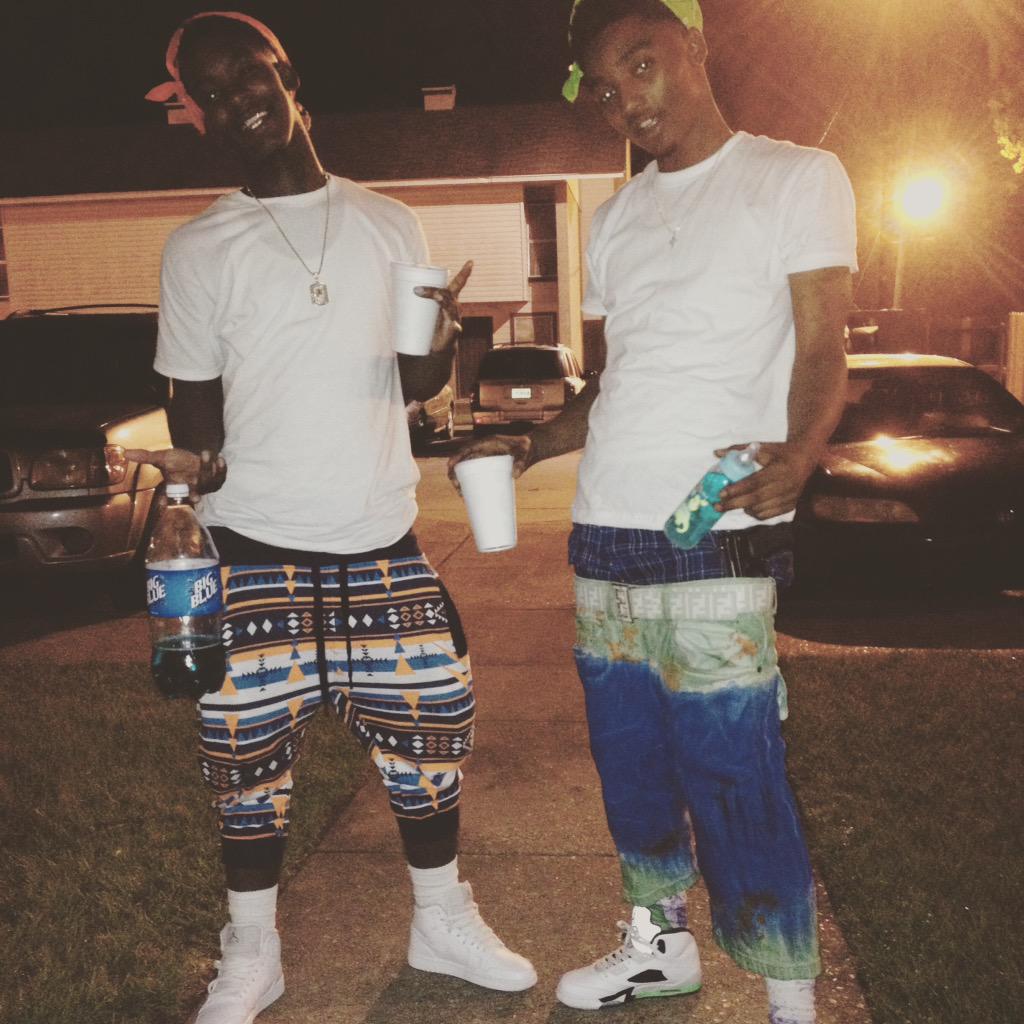 manu_gotti's tweet photo. Me &amp; Broski Afta Video Shoot http://t.co/Ixx7n43Okp