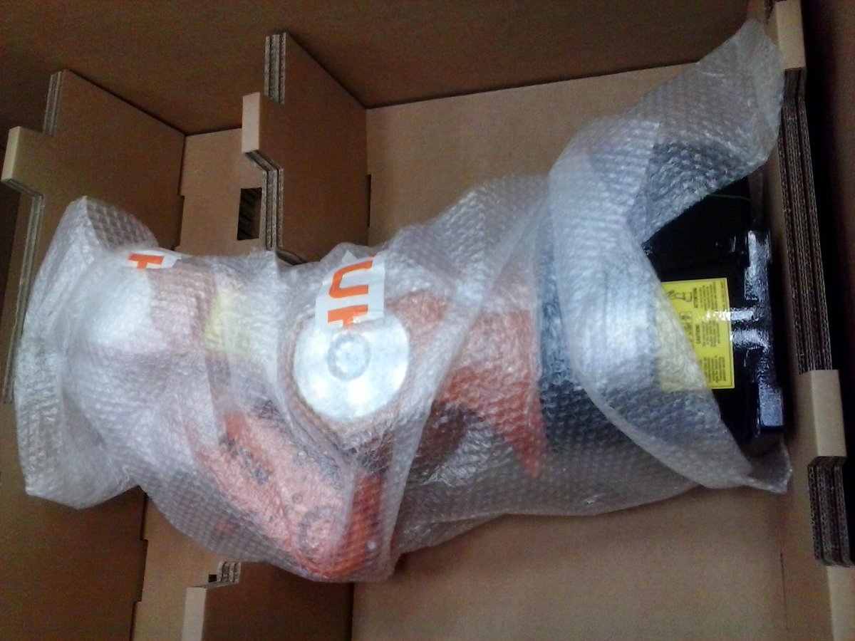 Lisa_the_King's tweet image. Let the mastering begin! #funinabox #remastermaster