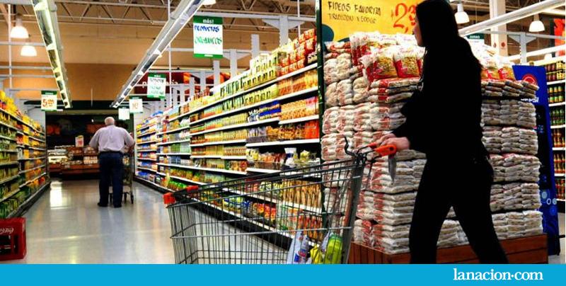 LANACION's tweet photo. Los supermercados de Buenos Aires, más caros que los de Londres http://t.co/ESjclLr5Fh http://t.co/qlov8nYjhv
