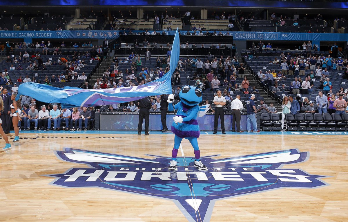 Charlotte Hornets win bid to host NBA All-Star Game in 2017. (via <a href="/WindhorstESPN/">Brian Windhorst</a> &amp; multiple reports)