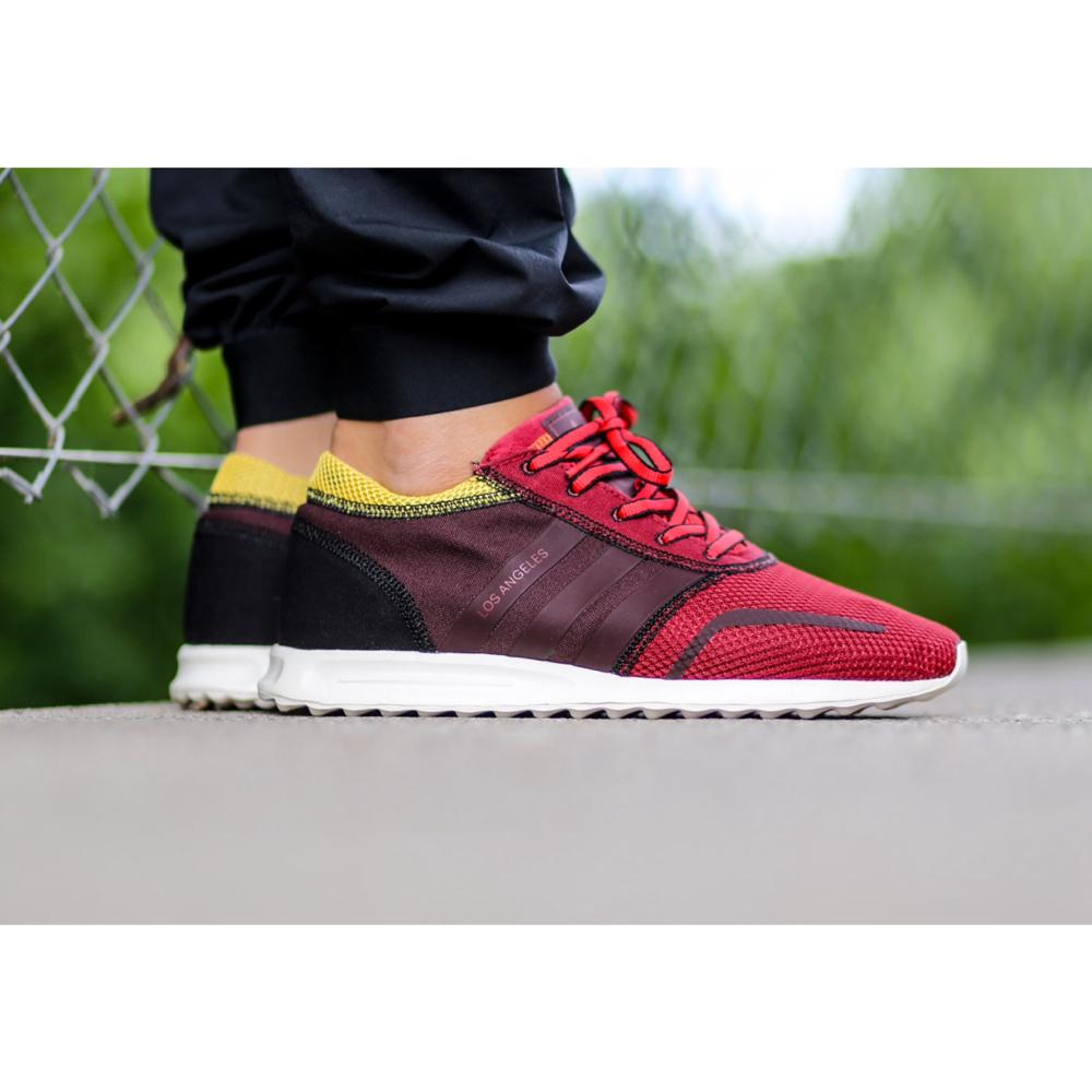 titoloshop's tweet photo. #Adidas #LosAngeles #RushRed available now @titolo_shop WEBSHOP: http://t.co/l2qIOJ1fqs http://t.co/2VpsDuldkZ