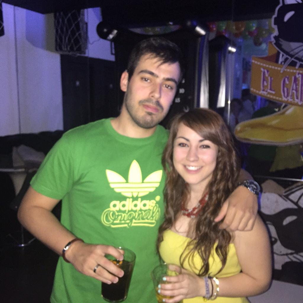 Mbratillos2's tweet photo. Nunca me hubiera imaginado que podría echarle de menos y es que nada podía ir mal cuando estaba con el :) @Lopez_769 http://t.co/Y2DIKvxA5D