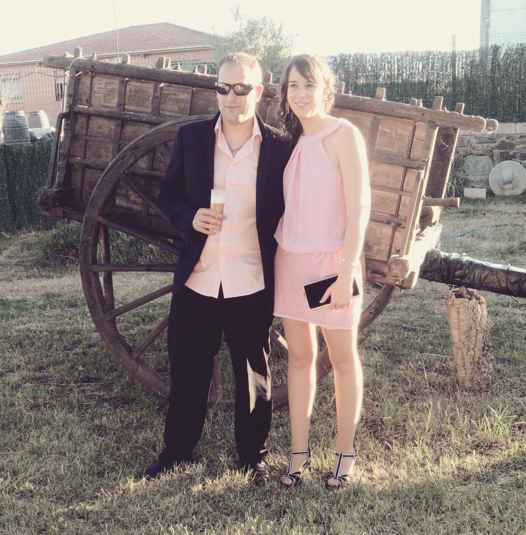 CristinadeMaria's tweet photo. Gran boda y sobre todo gran finde x aquellas tierras... Y ahora 2 dias y San juaaaaan!!! :) http://t.co/avFQNBTsbE