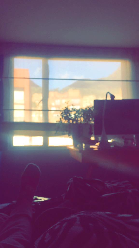 Juanjaramilloe's tweet photo. Me gusta mi vista a esta hora del día. http://t.co/UF4OKdDRzH