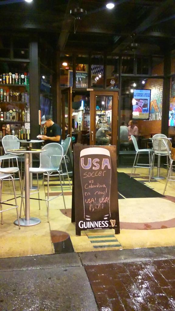 USA! USA! USA! Sports, America, and Beer.  The perfect trifecta!