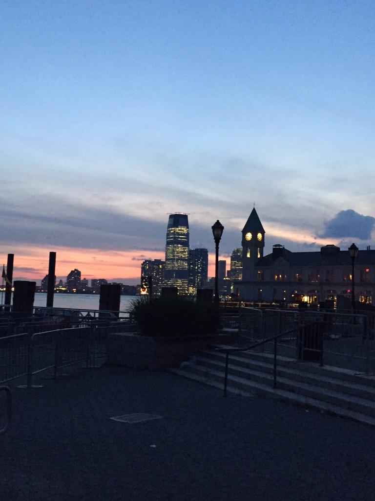 gijc's tweet photo. #cityclipper #cope_org So beautiful http://t.co/Sg17CusA98