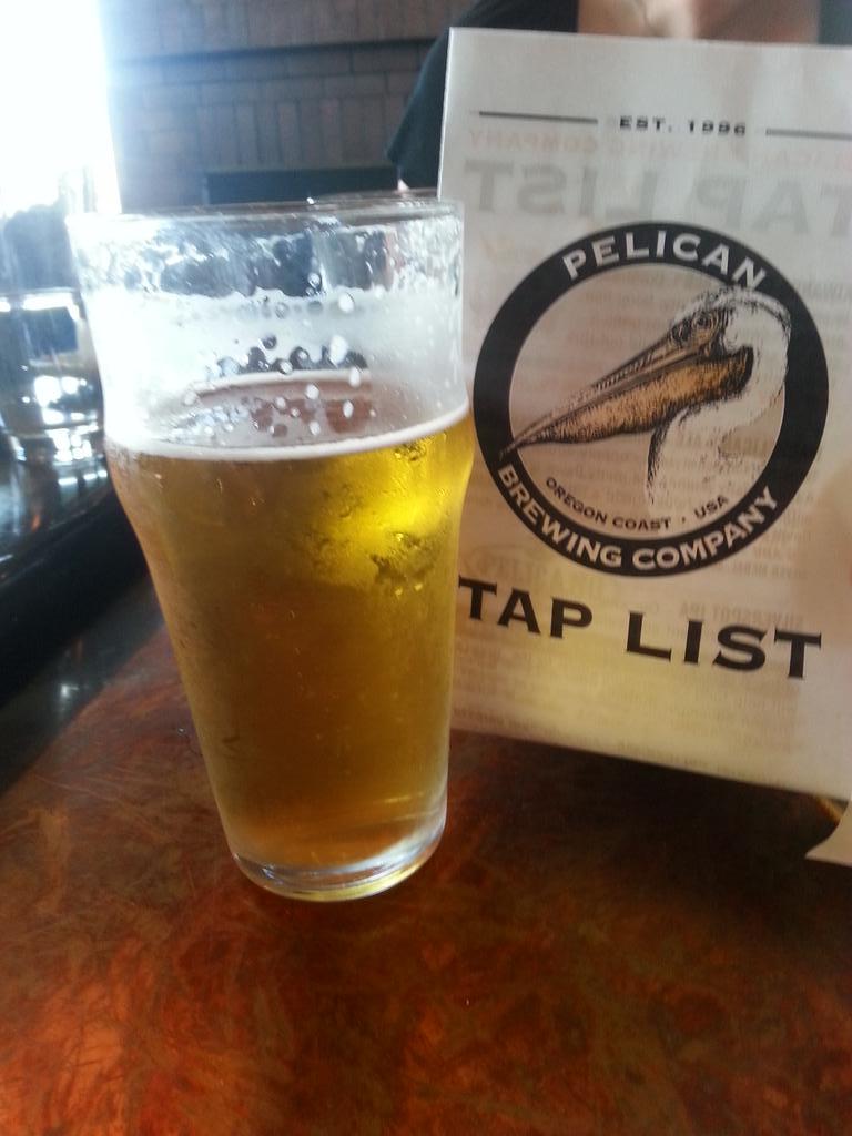 jessehartman2g's tweet photo. @thepelicanpub  we made it to the pub worth the drive from Idaho! http://t.co/X9hhd6SRJq