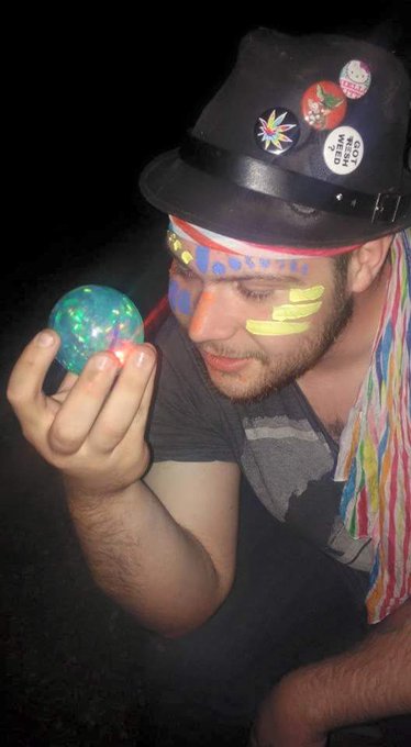 Probably the coolest pics of me ever http://t.co/KRUTJnOipB