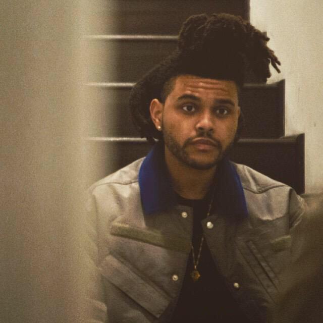 When you're texting bae and they tweet "I'm bored"