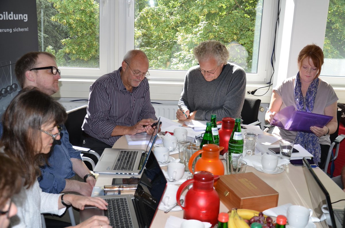 ShareIT_project's tweet image. Hamburg Meeting, Day 2. Discussed website and platform, trainers&apos; exchange, open badges. Work divided, deadlines set.