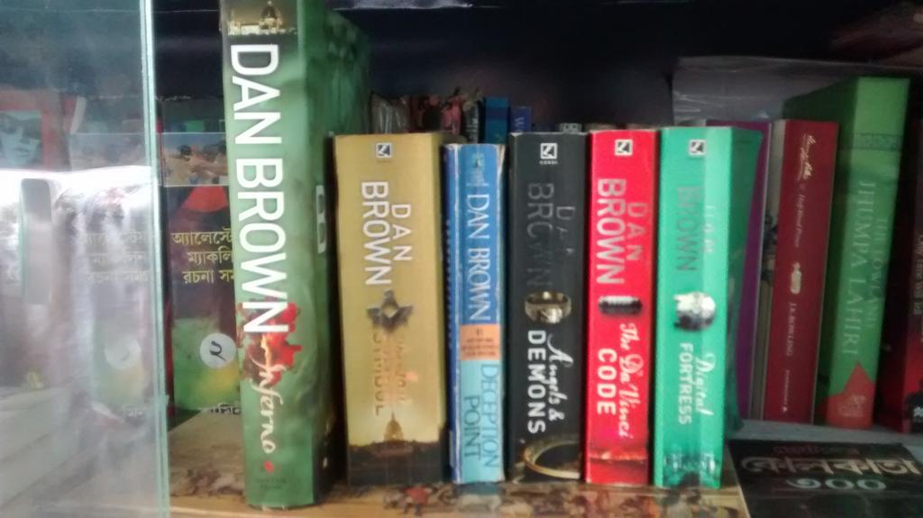 Happy birthday to Dan Brown... One of my fav writer... Eagerly waiting for your next book 