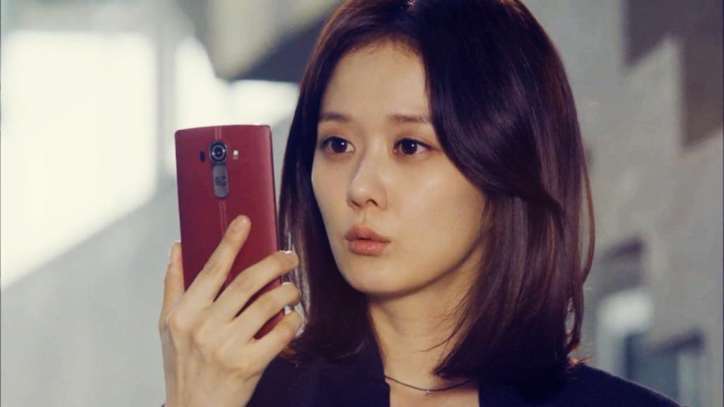 뻔뻔한 미인계, 근성있는 스토킹, 쿨하게 궁시렁대는 매력덩어리  #차지안. 실시간 검색어 상위권 점령으로 다시한번 증명된 믿고 보는 #장나라 파월! 오늘밤 10시도 기대해주세요~ #너를기억해 #너기억 #너기해