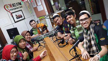 Selamat Siang Sahabat MH, 11 Tahun MH FM mengudara, dan siang Hari ini kami Hadir di Breakline bersama All Announcer.