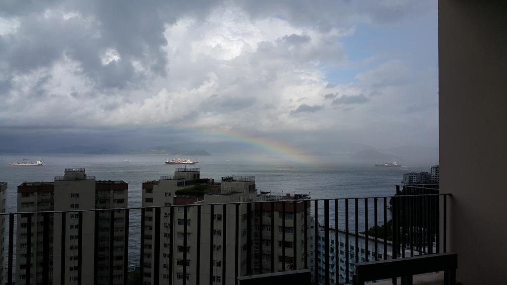 JayTernate's tweet photo. This is unfair... Pot of gold underwater http://t.co/LtbpULCVSD