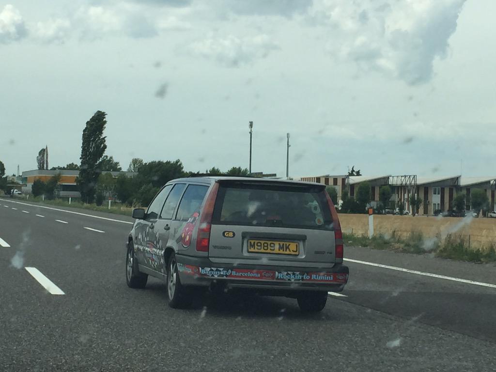 Like2Let's tweet image. Rockin with Rob @WackyRally