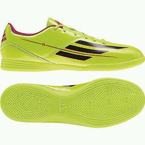 KarzShop's tweet photo. adidas f5 | size : banyak | pin : 52542BA5 @tokosepatuindo @kickSolution @FS_80cs  @GFR_KiCK #infocasuals http://t.co/Job26ZfaDm