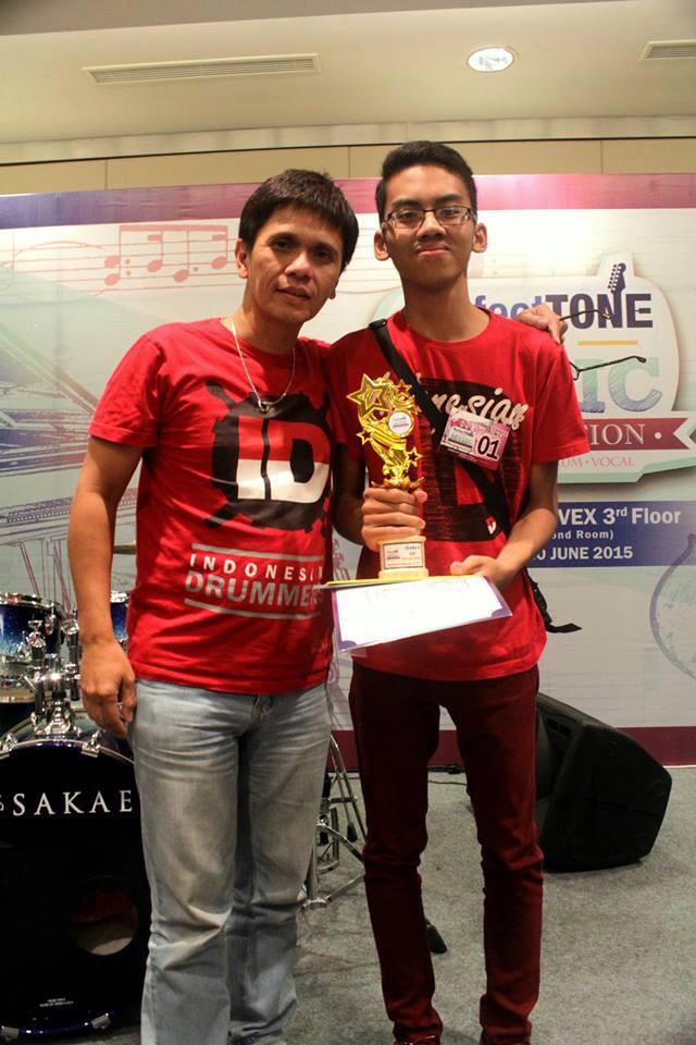 <a href="/AlmallMunar/">Almall Munar</a> @PerfectTone Drum Competition Surabaya @Raymond_almanto <a href="/Bali_drummer/">Komunitas Drum Bali</a> <a href="/DrumTalentMan/">DrumTalentManagement</a> <a href="/am_drum/">AM Studio Drum</a>
