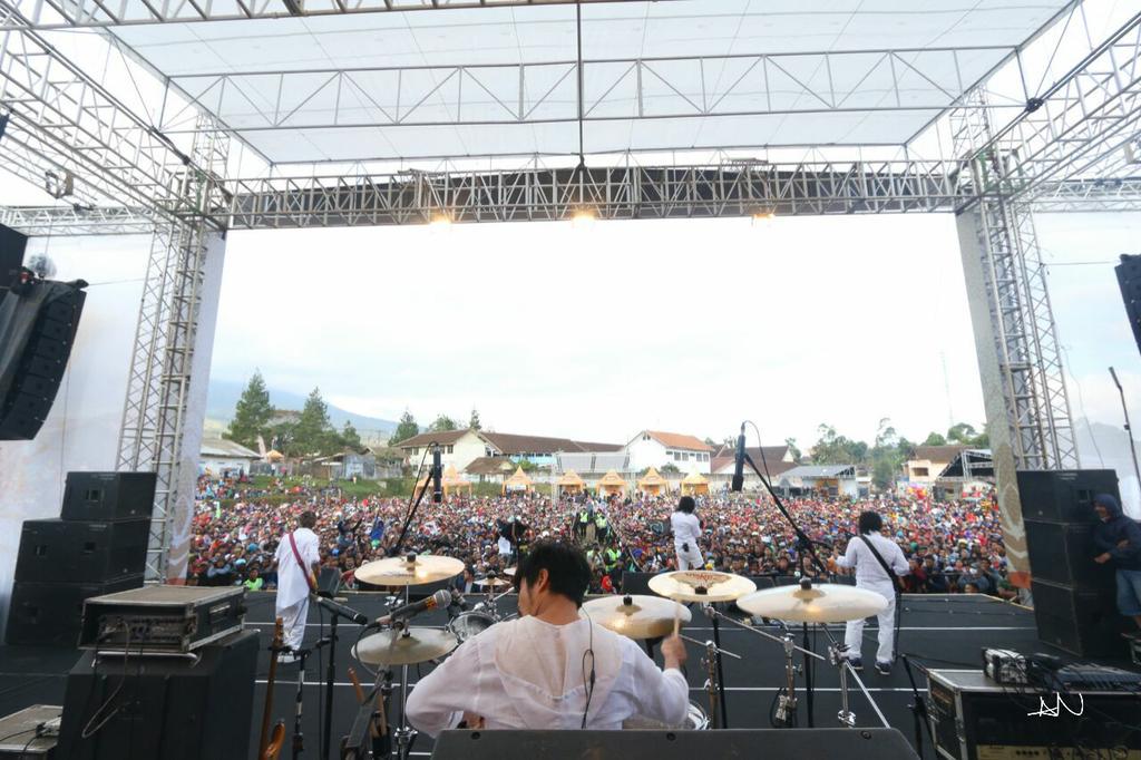 Terima Kasih Garut.. Kalian Ruaaar Biasaa.. sampai berjumpa lagi, 🙏🙏 <a href="/GIGIKITA_GARUT/">GIGIKITA GARUT</a> <a href="/Gigikita_Tasik/">Gigikita Tasikmalaya</a> <a href="/Gigikita_FC/">Gigikita Fans Club</a>