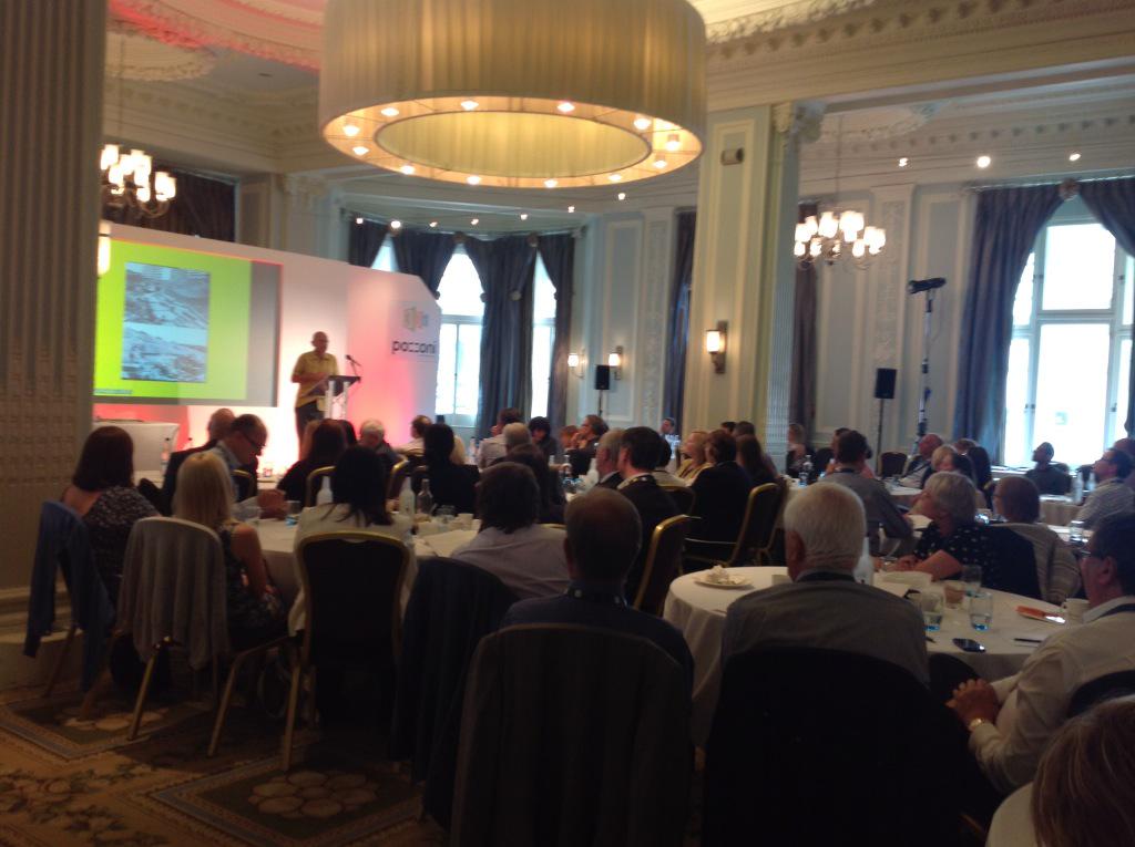NWHsgForum's tweet photo. Fantastic turn out to hear Wayne Hemingway at NWHF debate #InvestNW http://t.co/QQ7ztE9ZDk