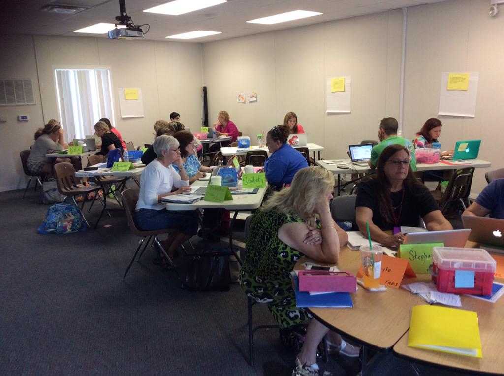 andertonjan's tweet photo. Pasco county teachers collaborating on surveys to determine their student's learning and interest profiles. http://t.co/a5OvJpcSZk